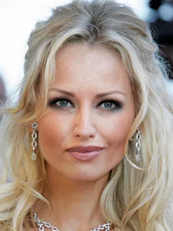 Adriana Karembeu