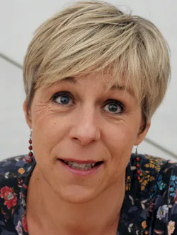Agnès Ledig, française