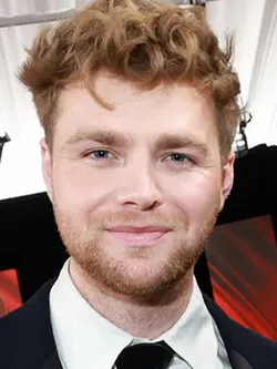 Alex Warren