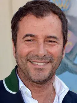 Bernard Montiel