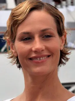 Cécile de France
