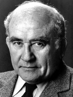 Edward Asner, américain, né en 1929