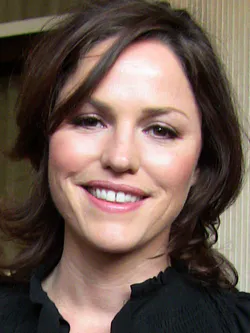 Jorja Fox