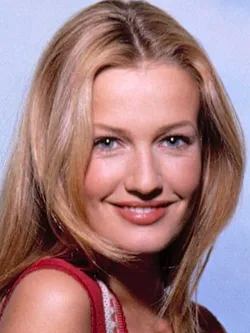 Karen Mulder