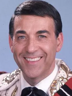 Luis Mariano