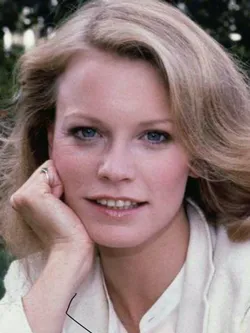 Shelley Hack