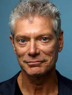 Stephen Lang